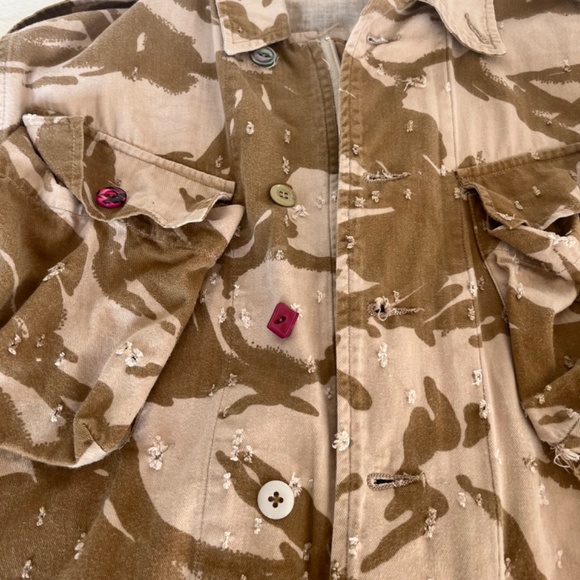 Summer jean jacket in camo - Picture 7 of 9
